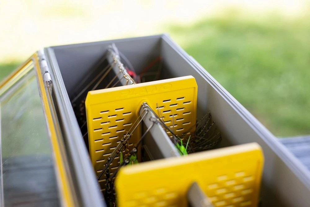 Plano Plase700 Edge Master Spinnerbait Box