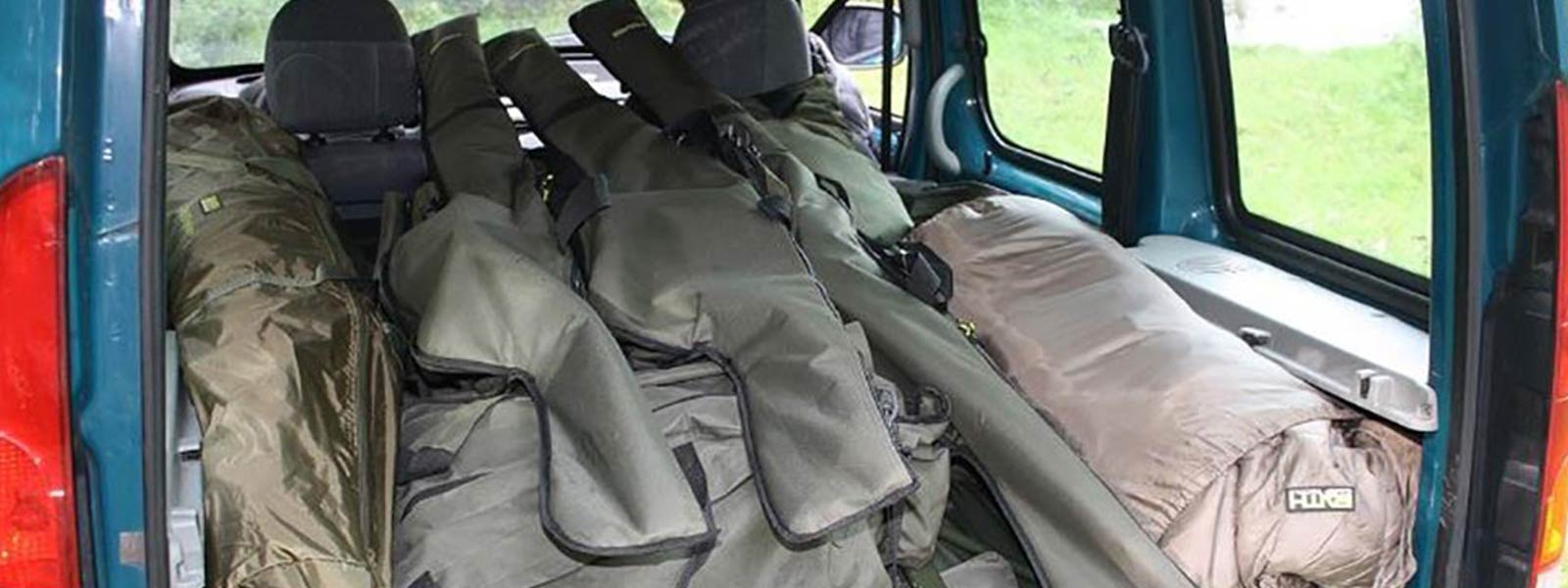 karperspullen in de auto